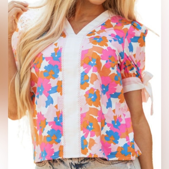 Vibrant Floral Blouse with Bow Sleeves - Picture 2 of 8